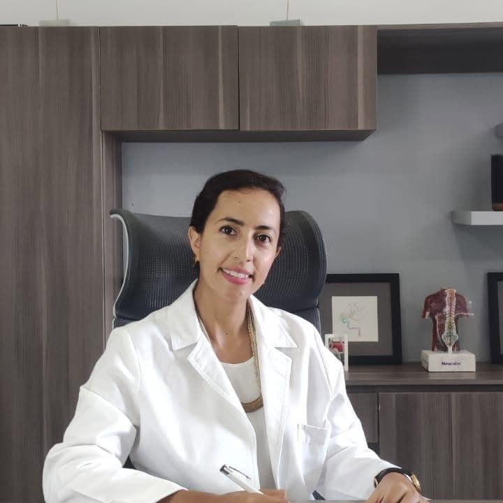 Dra Diana Sifuentes